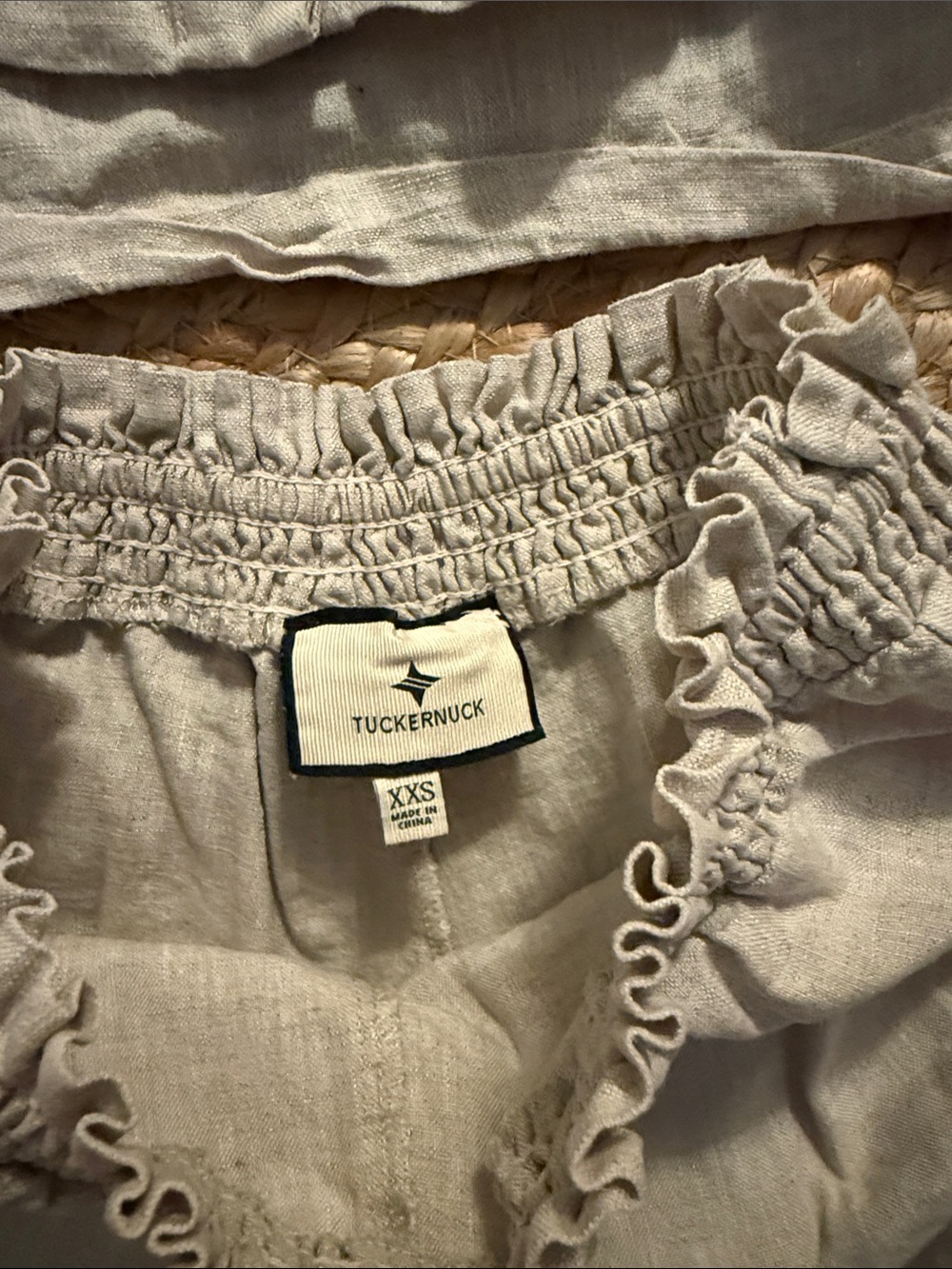 Tuckernuck Linen Set - Picture 3 of 4